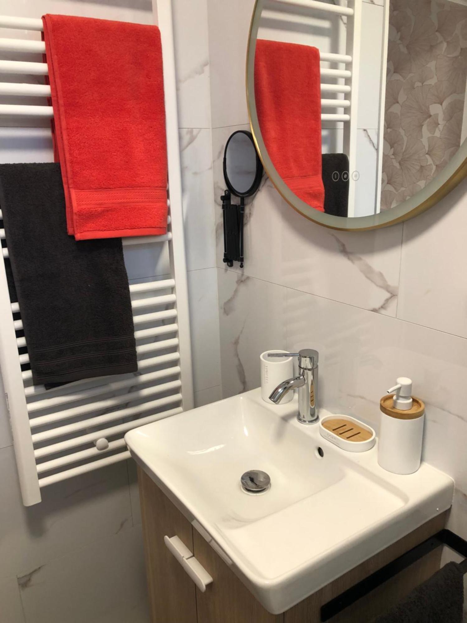 Appartement Chaleureux -Paris-Cdg-Rer B-Parc Des Expos De Villepinte-Disneyland-Asterix-Stade De France- Vaujours Eksteriør bilde